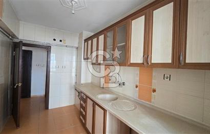 Yenimahalle Kayalar Erol Kaya Caddesi Köşe Konumda 3+1 Daire Boş