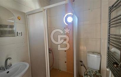 Yenimahalle Kayalar Erol Kaya Caddesi Köşe Konumda 3+1 Daire Boş