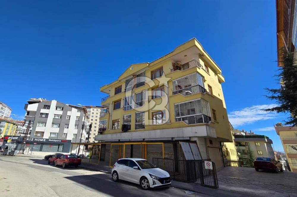 Yenimahalle Kayalar Erol Kaya Caddesi Köşe Konumda 3+1 Daire Boş