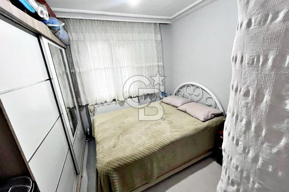 NATOYOLU CADDESİ YAKINI KAT KONUMUNDA CEPHELERİ AÇIK YAPILI 2+1