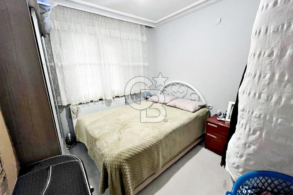 NATOYOLU CADDESİ YAKINI KAT KONUMUNDA CEPHELERİ AÇIK YAPILI 2+1