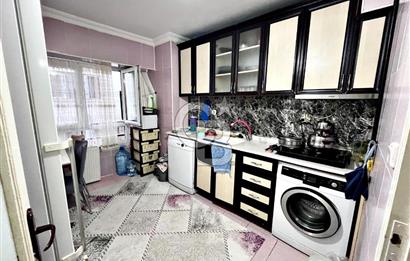 NATOYOLU CADDESİ YAKINI KAT KONUMUNDA CEPHELERİ AÇIK YAPILI 2+1