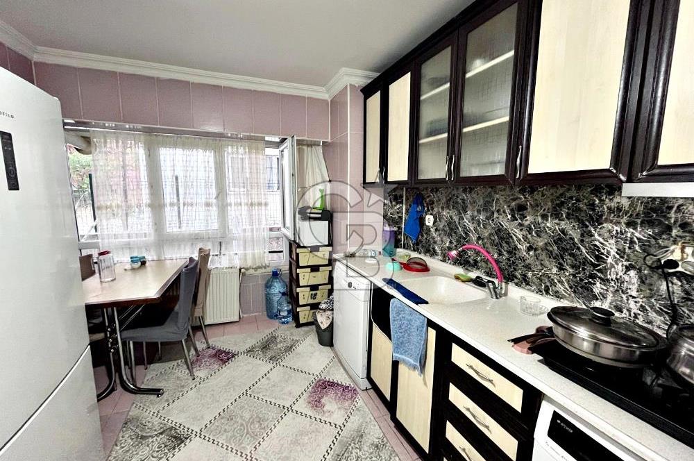 NATOYOLU CADDESİ YAKINI KAT KONUMUNDA CEPHELERİ AÇIK YAPILI 2+1