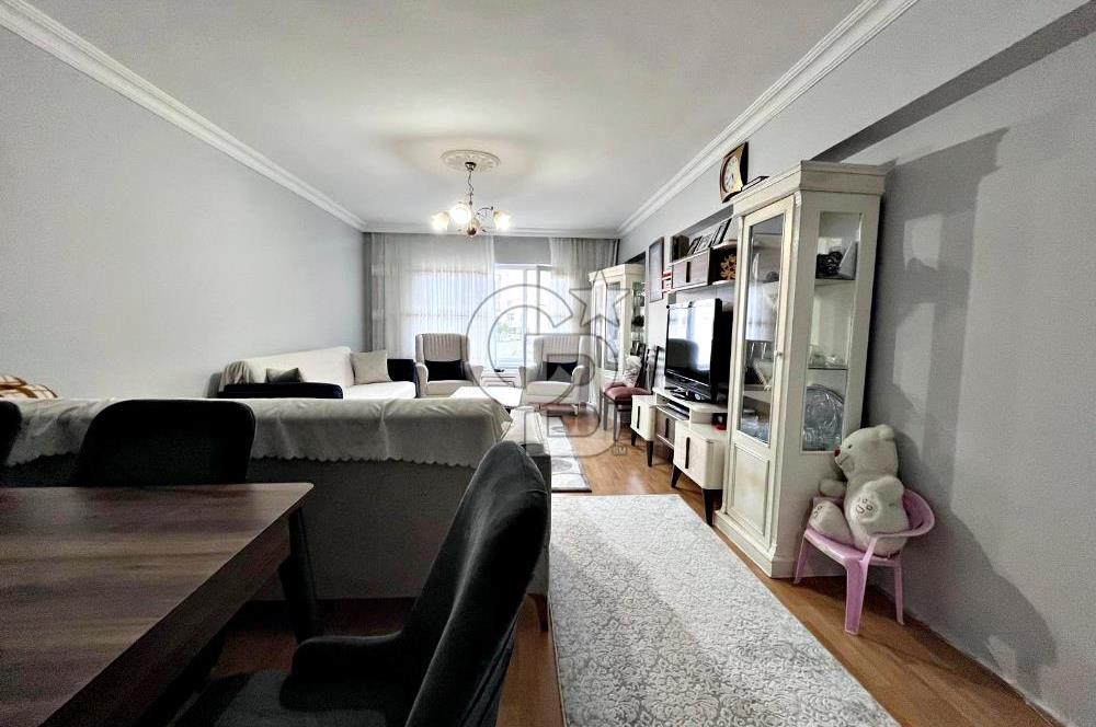 NATOYOLU CADDESİ YAKINI KAT KONUMUNDA CEPHELERİ AÇIK YAPILI 2+1