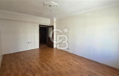 Yenimahalle Kayalar Erol Kaya Caddesi Köşe Konumda 3+1 Daire Boş