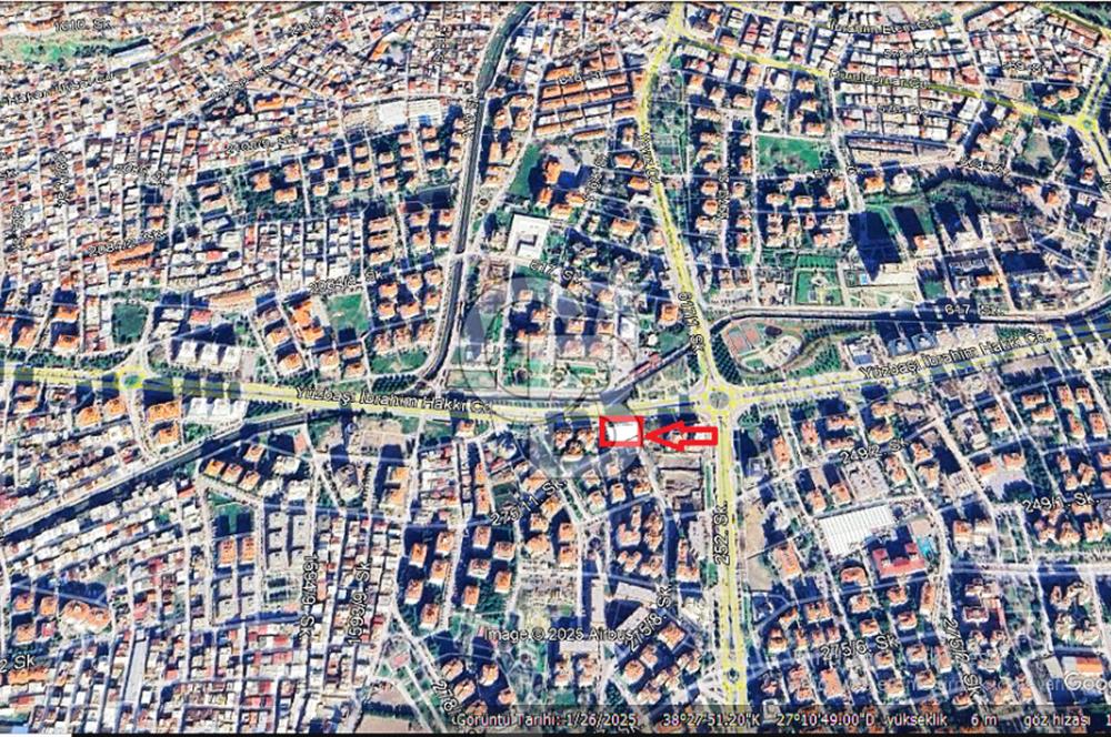 BORNOVA MANAVKUYU CADDE ÜZERİ MUHTEŞEM KONUMDA 3+1 SATILIK DAİRE