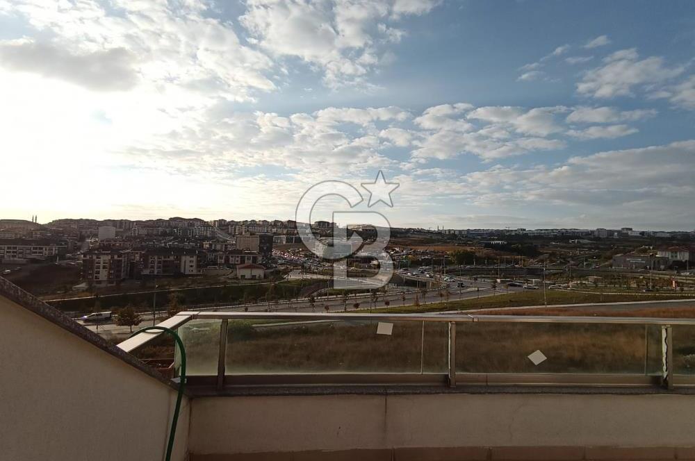 BEYLİKDÜZÜ KAVAKLI'DA ULTRA LÜKS 5+2 DUBLEKS DAİRE