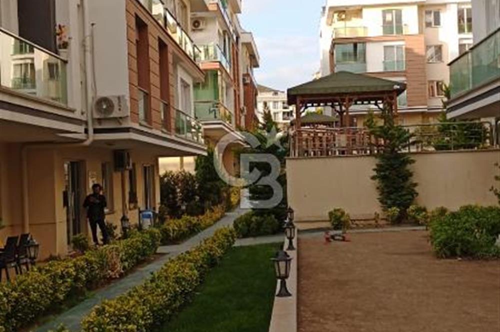 BEYLİKDÜZÜ KAVAKLI'DA ULTRA LÜKS 5+2 DUBLEKS DAİRE