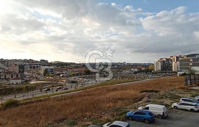 BEYLİKDÜZÜ KAVAKLI'DA ULTRA LÜKS 5+2 DUBLEKS DAİRE