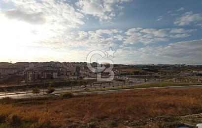 BEYLİKDÜZÜ KAVAKLI'DA ULTRA LÜKS 5+2 DUBLEKS DAİRE