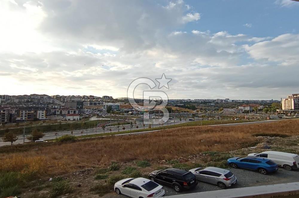 BEYLİKDÜZÜ KAVAKLI'DA ULTRA LÜKS 5+2 DUBLEKS DAİRE