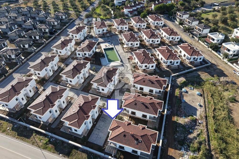 BALIKESİR GÖMEÇ KEMALPAŞA HAVUZLU SİTE DENİZE YAKIN 3+1 LÜKS 