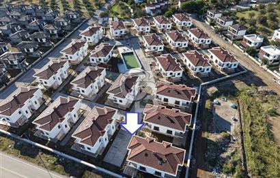 BALIKESİR GÖMEÇ KEMALPAŞA HAVUZLU SİTE DENİZE YAKIN 3+1 LÜKS 