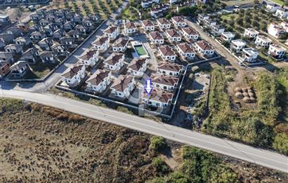 BALIKESİR GÖMEÇ KEMALPAŞA HAVUZLU SİTE DENİZE YAKIN 3+1 LÜKS 