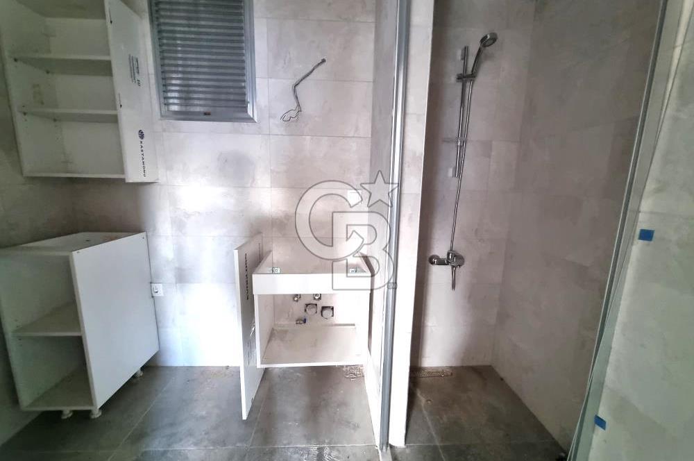 BORNOVA MANAVKUYU CADDE ÜZERİ MUHTEŞEM KONUMDA 3+1 SATILIK DAİRE