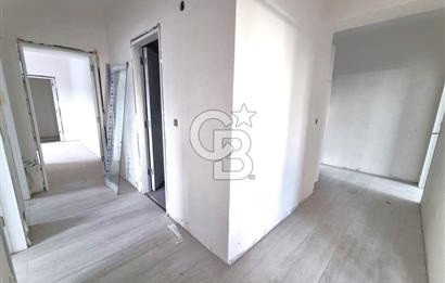 BORNOVA MANAVKUYU CADDE ÜZERİ MUHTEŞEM KONUMDA 3+1 SATILIK DAİRE