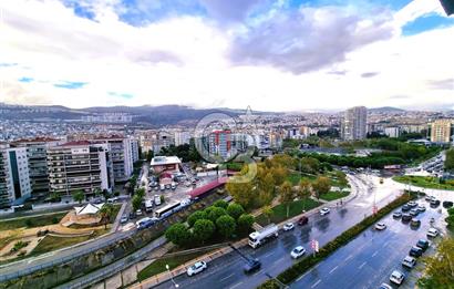 BORNOVA MANAVKUYU CADDE ÜZERİ MUHTEŞEM KONUMDA 3+1 SATILIK DAİRE