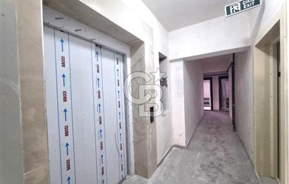 BORNOVA MANAVKUYU CADDE ÜZERİ MUHTEŞEM KONUMDA 3+1 SATILIK DAİRE