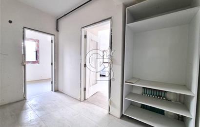 BORNOVA MANAVKUYU CADDE ÜZERİ MUHTEŞEM KONUMDA 3+1 SATILIK DAİRE