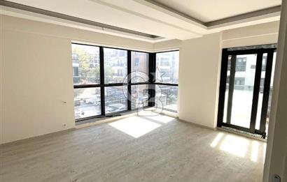 KARŞIYAKA ŞEMİKLER'DE MUHTEŞEM KONUMDA SIFIR 2+1 SATILIK DAİRE