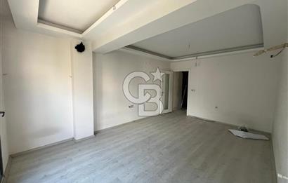 KARŞIYAKA ŞEMİKLERDE MERKEZİ KONUMDA SIFIR 2+1 SATILIK DAİRE