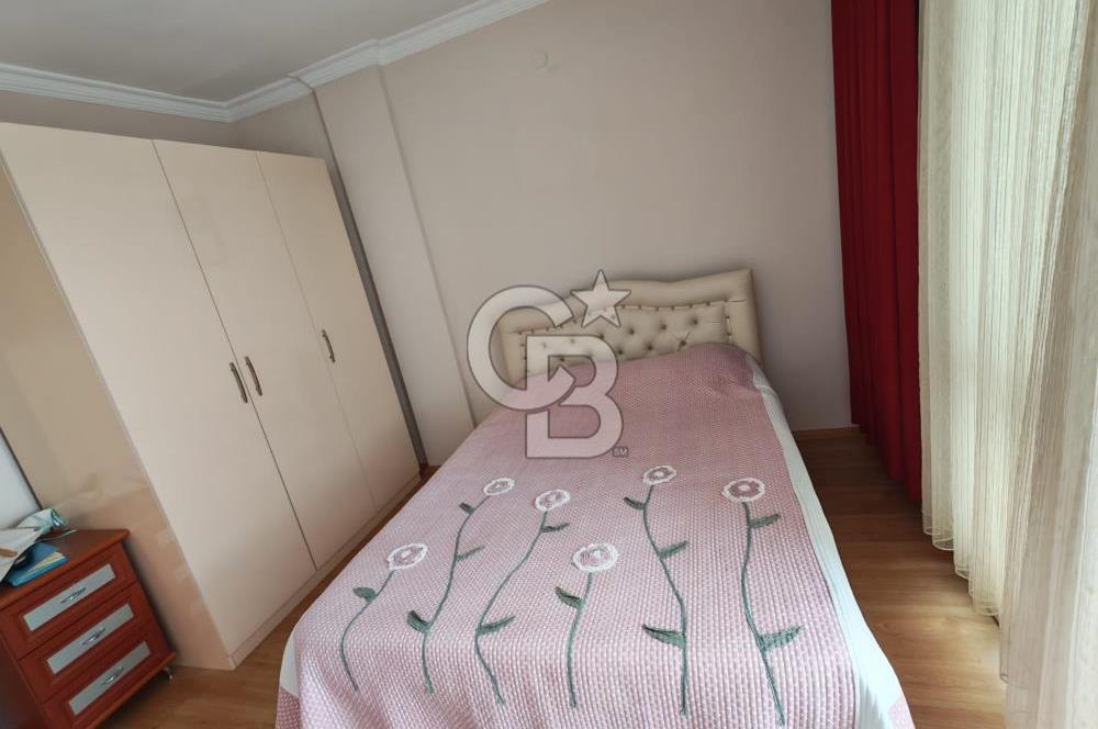 Alaçatı Cadde Üzerinde Tadilatlı Müstakil Satılık 3+1