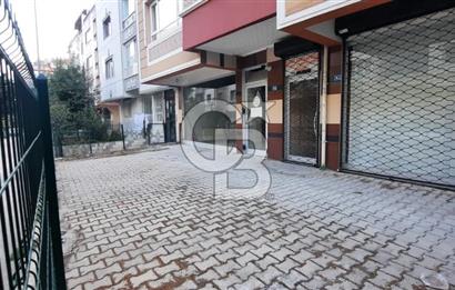 Etimesgut Atakent'te Merkezi Konumda - Depolu Satılık Dükkan