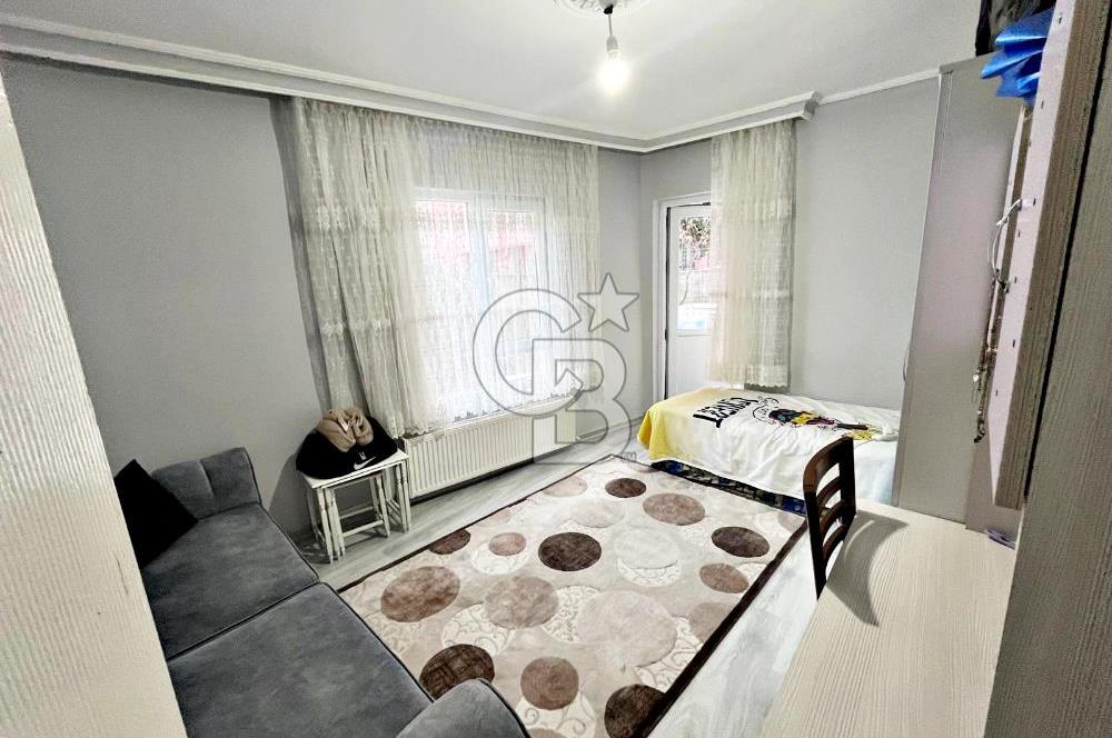 NATOYOLU CADDESİ YAKINI KAT KONUMUNDA CEPHELERİ AÇIK YAPILI 2+1