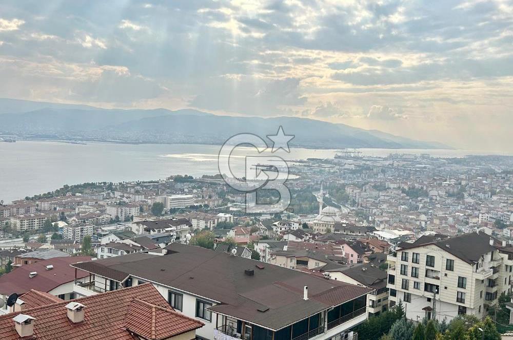 İZMİT KURUÇEŞME YENİ MAHALLEDE KAPALI HAVUZLU SATILIK 3+1 DAİRE