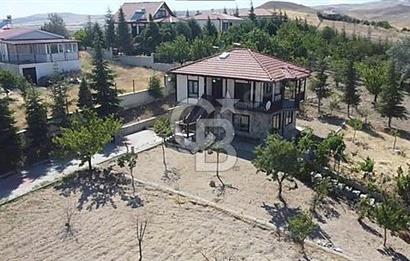 GEDİKLİDE ALT-ÜST AYRI GİRİŞLİ 2 KATLI OTANTİK KÖY KONAĞI