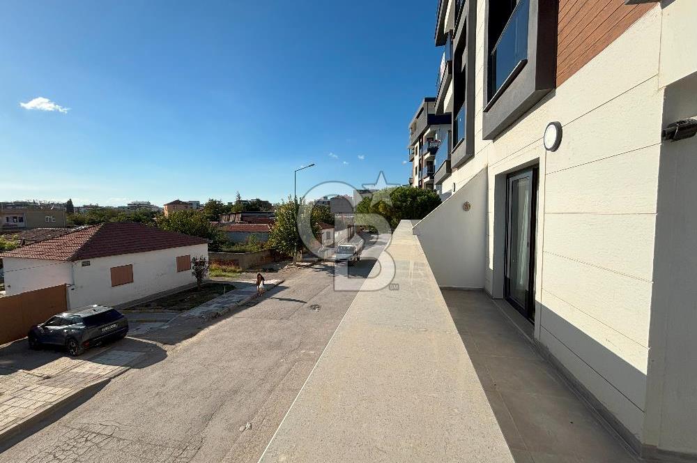 İzmir Menemen Seyrekte Sıfır ve Eşyalı 1+1 Kiralık Daire