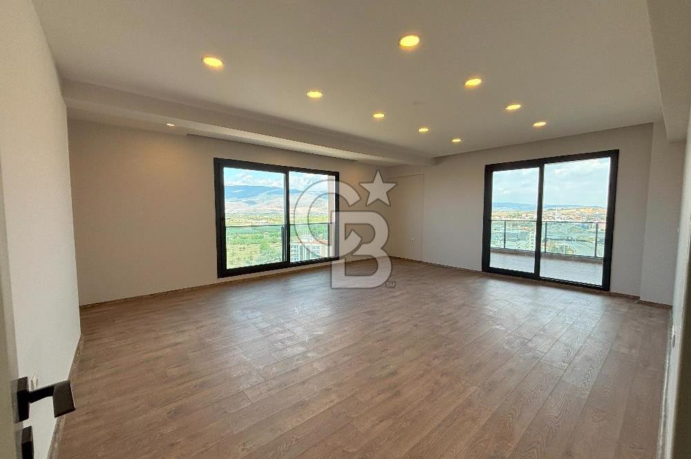 İZMİR MENEMEN DEVLET HASTANESİ YANI-BÜYÜK TİP-4+1 SATILIK DAİRE