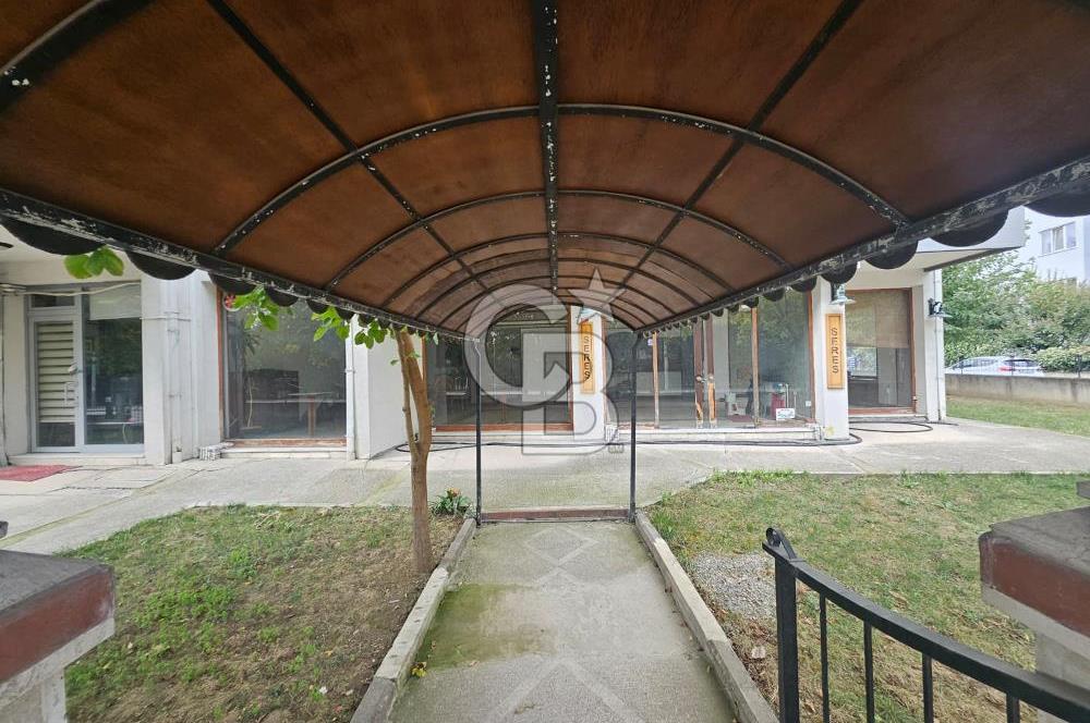 İHSANİYE DE CADDE ÜZERİ MERKEZİ LOKASYONDA KÖŞE DÜKKAN