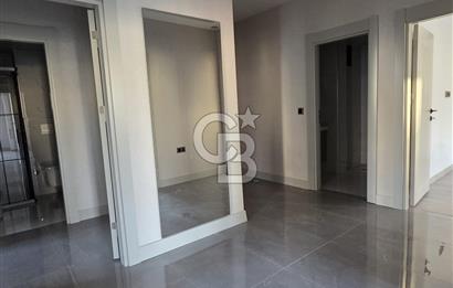 MEVLANA'DA MÜKEMMEL KONUMDA 3+1 YAPILI SATILIK DAİRE