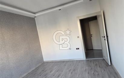 MEVLANA'DA MÜKEMMEL KONUMDA 3+1 YAPILI SATILIK DAİRE