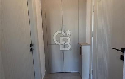 MEVLANA'DA MÜKEMMEL KONUMDA 3+1 YAPILI SATILIK DAİRE