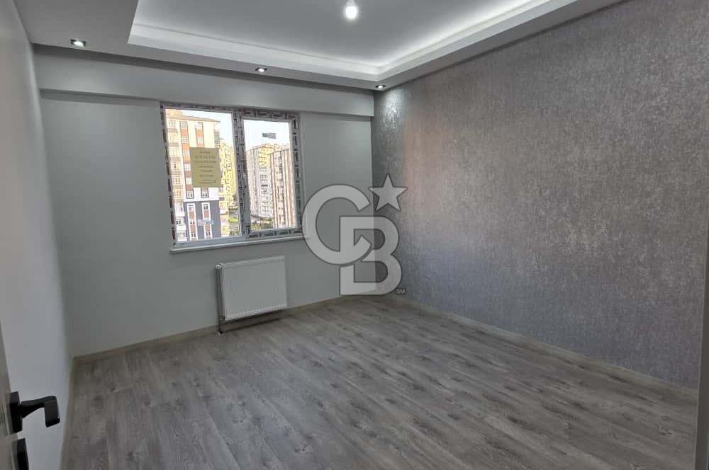 MEVLANA'DA MÜKEMMEL KONUMDA 3+1 YAPILI SATILIK DAİRE