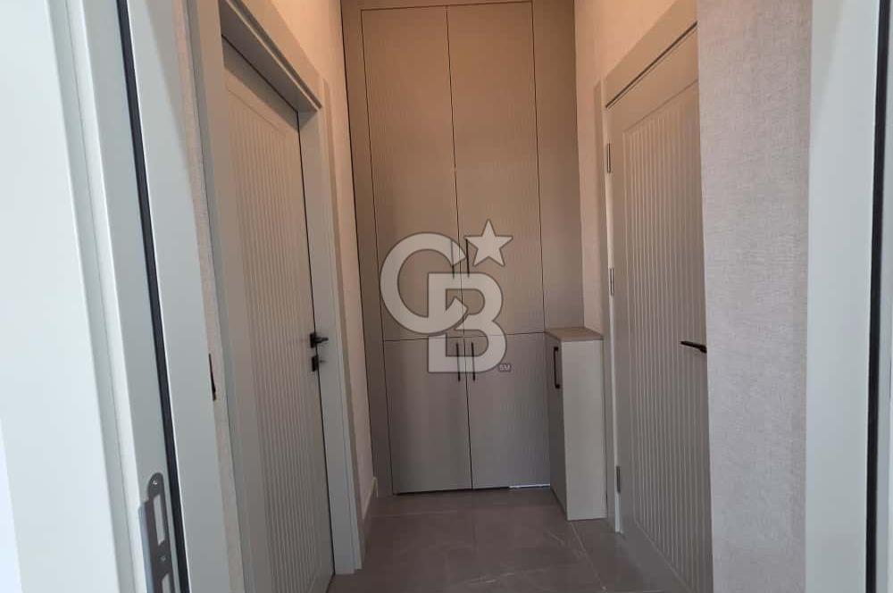 MEVLANA'DA MÜKEMMEL KONUMDA 3+1 YAPILI SATILIK DAİRE