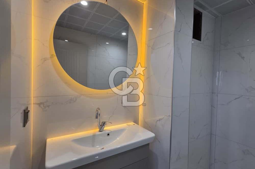 MEVLANA'DA MÜKEMMEL KONUMDA 3+1 YAPILI SATILIK DAİRE