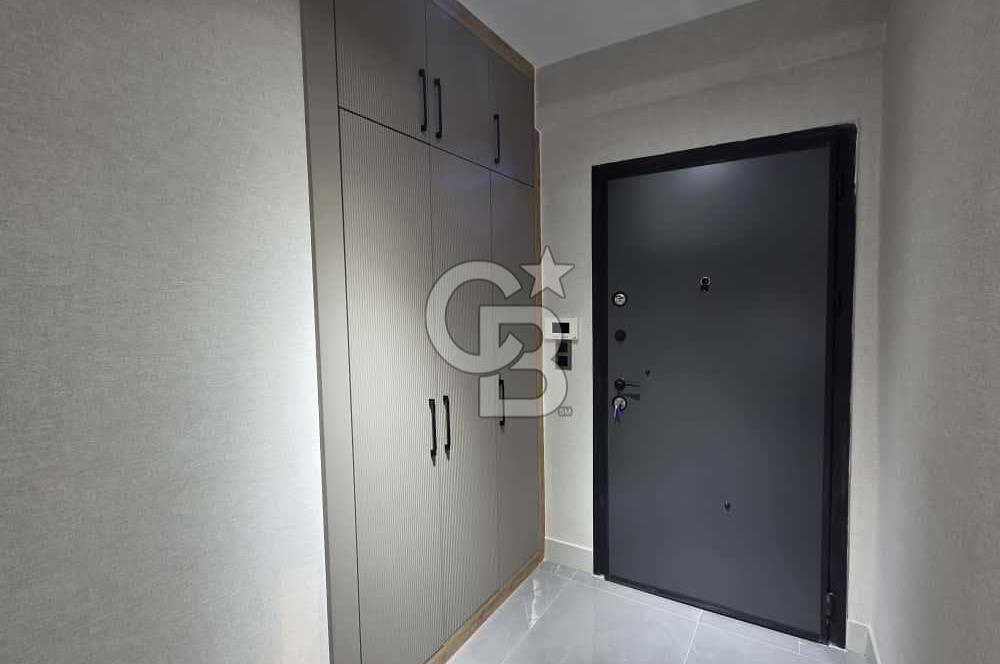 MEVLANA'DA MÜKEMMEL KONUMDA 3+1 YAPILI SATILIK DAİRE