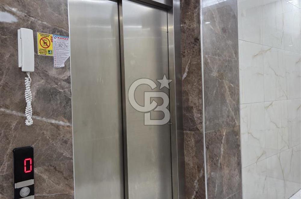 MEVLANA'DA MÜKEMMEL KONUMDA 3+1 YAPILI SATILIK DAİRE