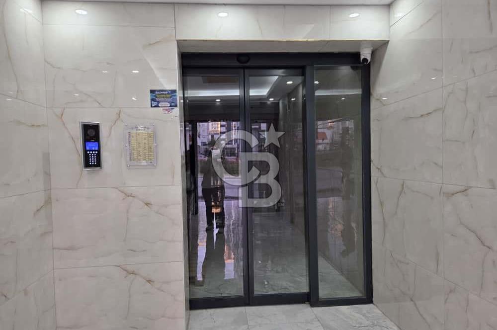 MEVLANA'DA MÜKEMMEL KONUMDA 3+1 YAPILI SATILIK DAİRE