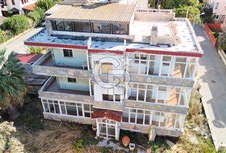 Güzelbahçe’de kiralık tripleks villa