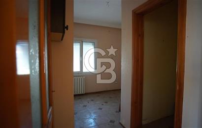 Güzelbahçe’de kiralık tripleks villa