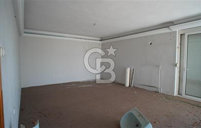 Güzelbahçe’de kiralık tripleks villa