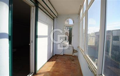 Güzelbahçe’de kiralık tripleks villa