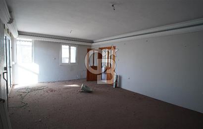 Güzelbahçe’de kiralık tripleks villa