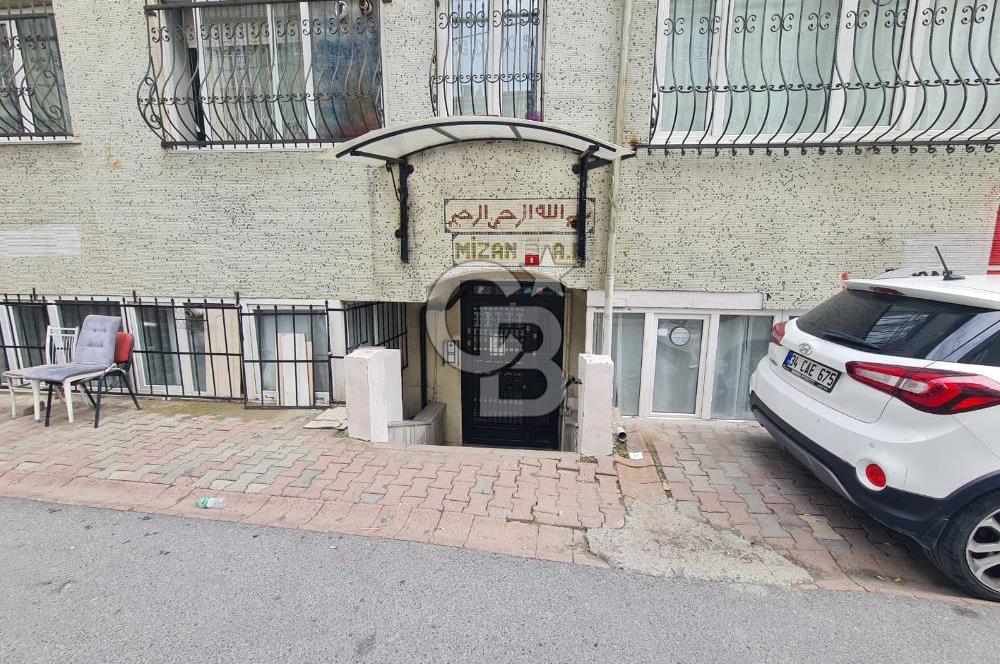 Ümraniye Eğ. Ve Araş. Hastanesine Yakın Kiralık Teraslı  Dubleks  Daire
