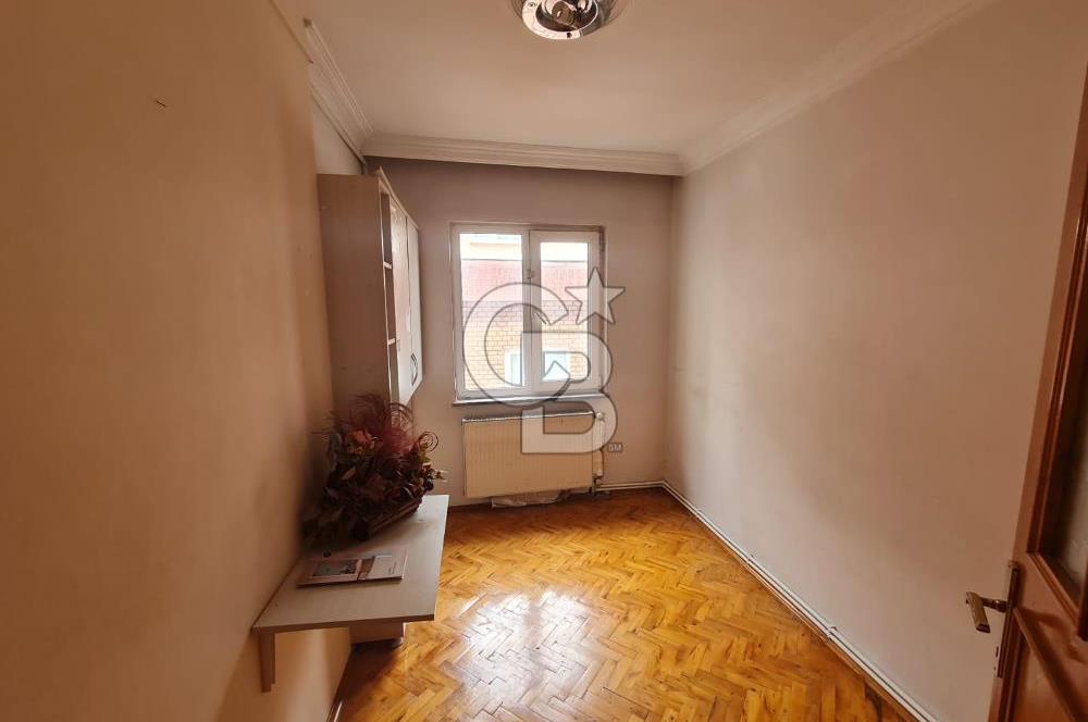 Ümraniye Eğ. Ve Araş. Hastanesine Yakın Kiralık Teraslı  Dubleks  Daire