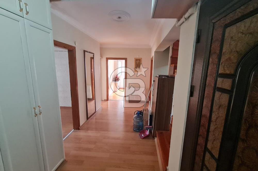 Ümraniye Eğ. Ve Araş. Hastanesine Yakın Kiralık Teraslı  Dubleks  Daire